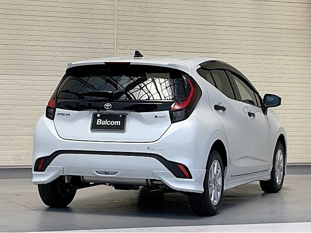 TOYOTA AQUA Z