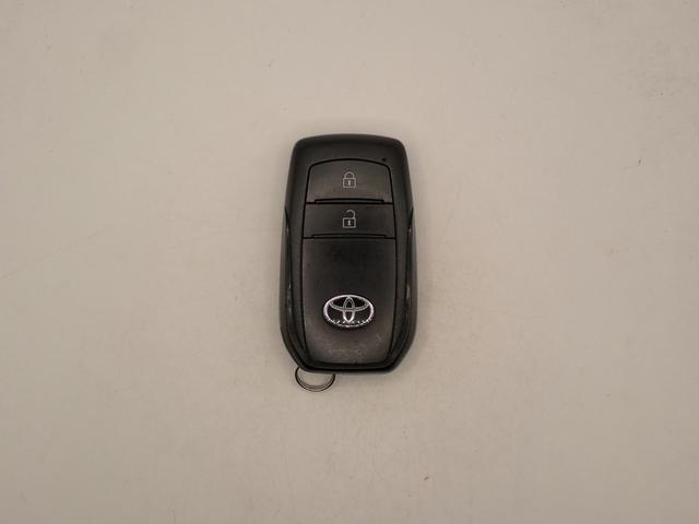 TOYOTA AQUA X