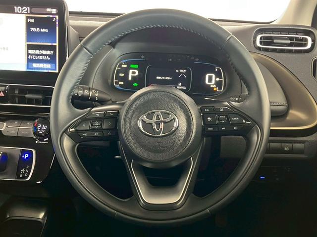 TOYOTA AQUA Z