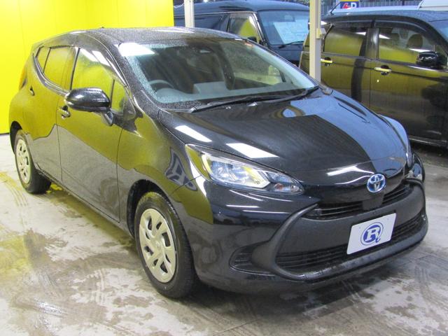 TOYOTA AQUA X