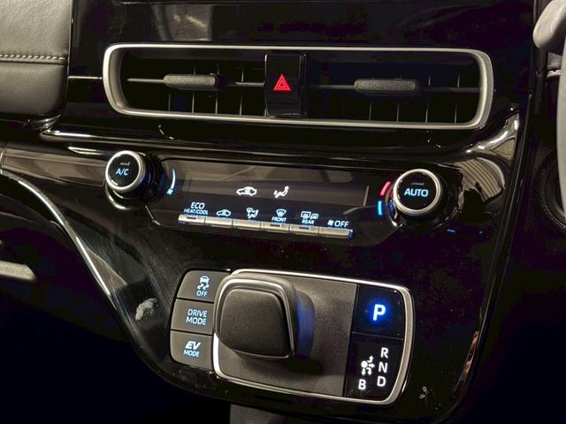 TOYOTA AQUA G