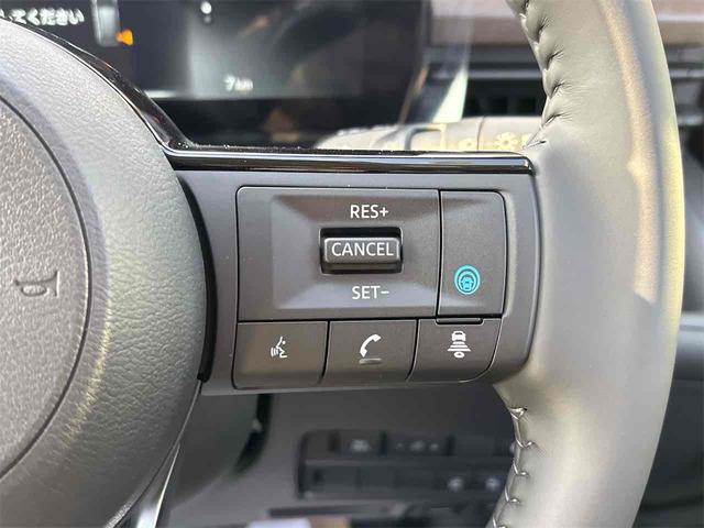 NISSAN SERENA E-POWER HIGHWAY STAR V