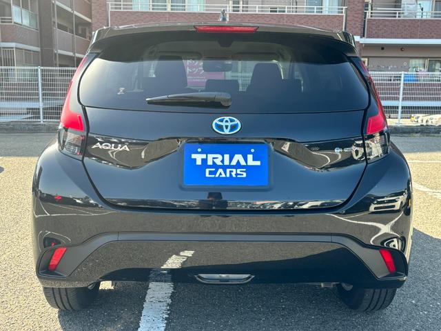 TOYOTA AQUA Z