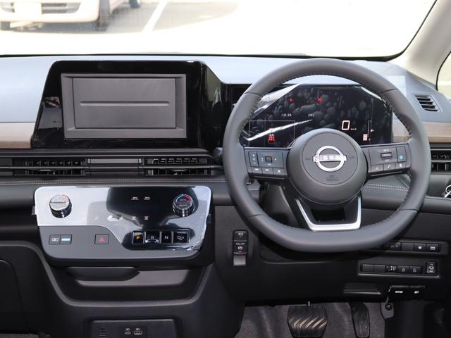 NISSAN SERENA E-POWER HIGHWAY STAR V