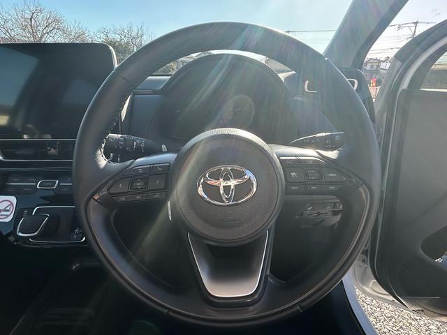 TOYOTA AQUA Z
