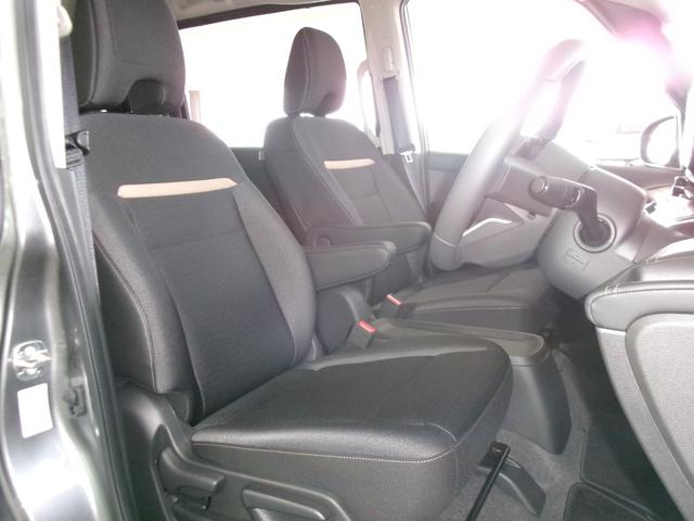 NISSAN SERENA E-4ORCE HIGHWAY STAR V