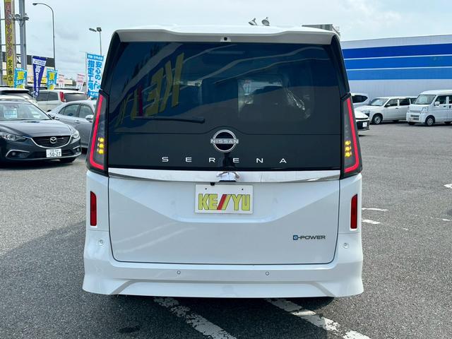 NISSAN SERENA E-POWER HIGHWAY STAR V