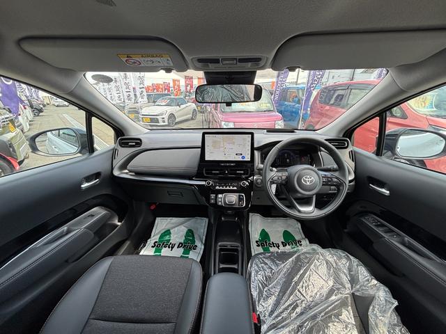 TOYOTA AQUA Z