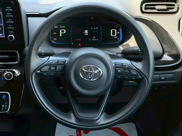 TOYOTA AQUA X
