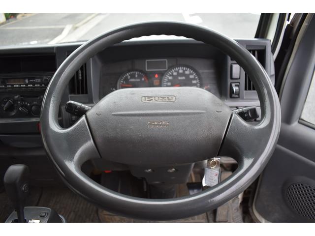 ISUZU ELF TRUCK DOUBLE CAB FULLFLATLOW