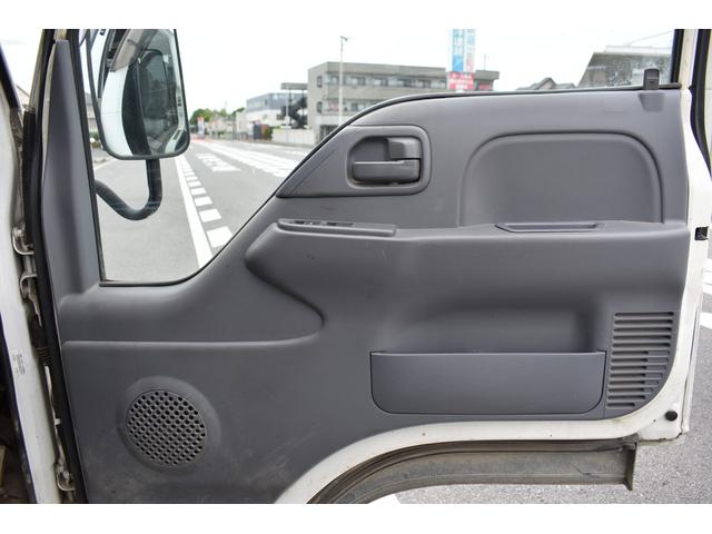 ISUZU ELF TRUCK DOUBLE CAB FULLFLATLOW
