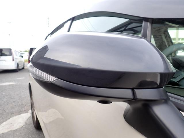 TOYOTA AQUA Z RAFFINE