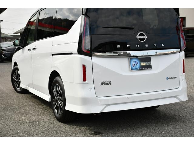 NISSAN SERENA E-POWER HIGHWAY STAR V
