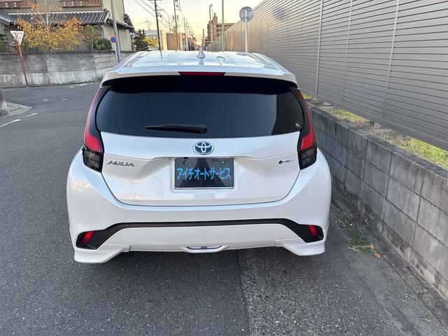 TOYOTA AQUA Z