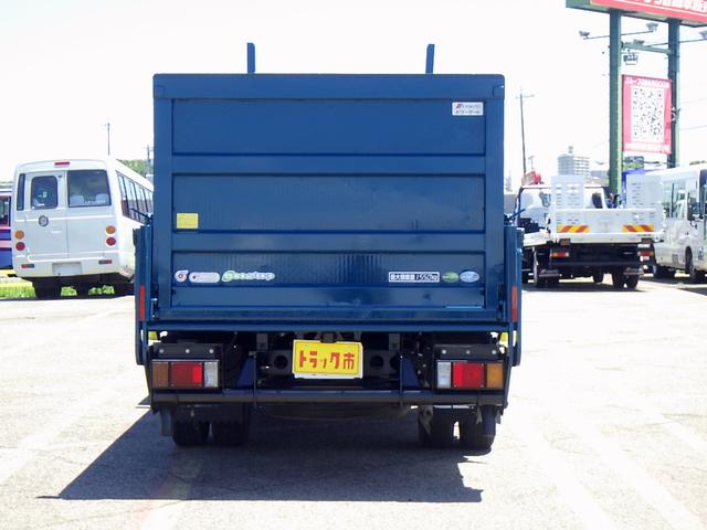 ISUZU ELF TRUCK DOUBLE CAB