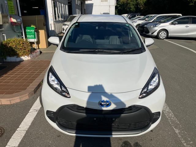 TOYOTA AQUA X