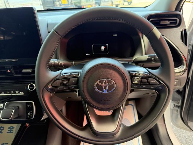TOYOTA AQUA Z
