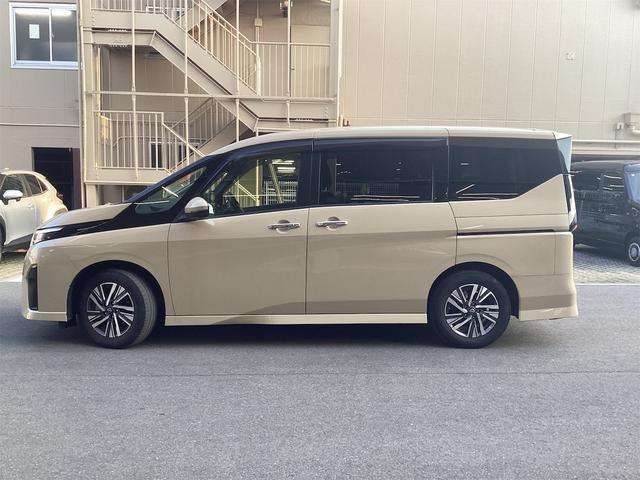 NISSAN SERENA E-POWER HIGHWAY STAR V