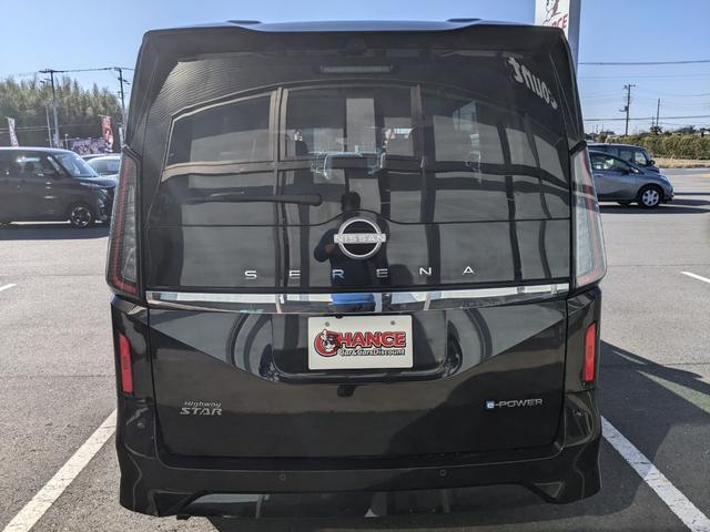 NISSAN SERENA E-POWER HIGHWAY STAR V