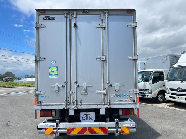 ISUZU ELF TRUCK