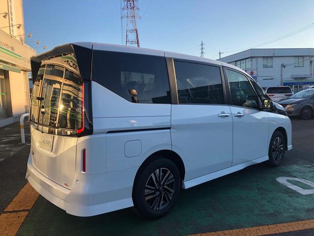 NISSAN SERENA HIGHWAY STAR V