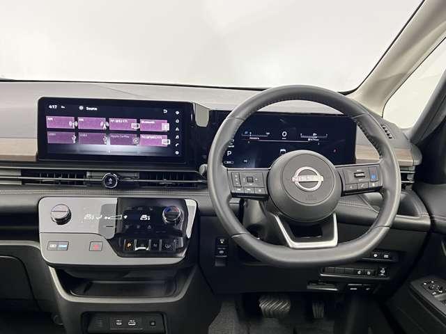 NISSAN SERENA E-POWER HIGHWAY STAR V