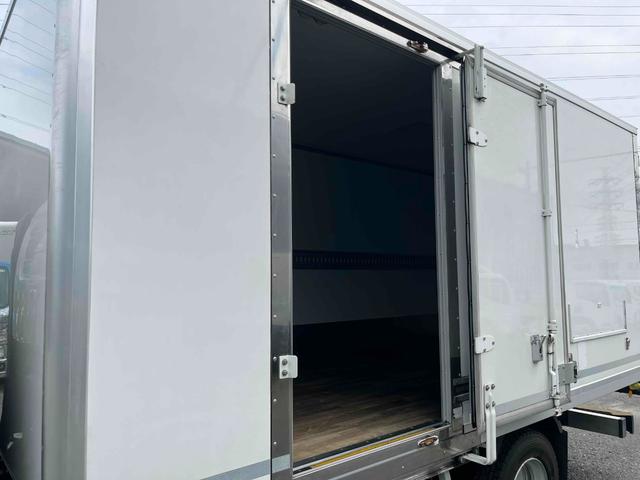 ISUZU ELF TRUCK