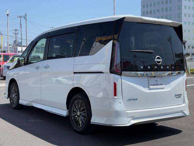 NISSAN SERENA E-4ORCE AUTECH