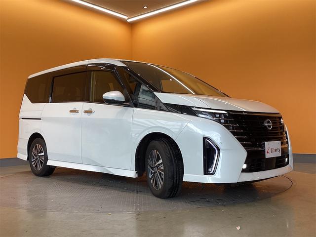 NISSAN SERENA E-POWER HIGHWAY STAR V