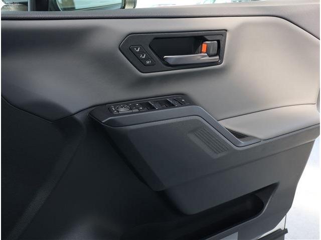TOYOTA RAV4 Z