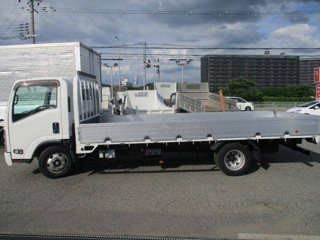 ISUZU ELF TRUCK FLATLOW