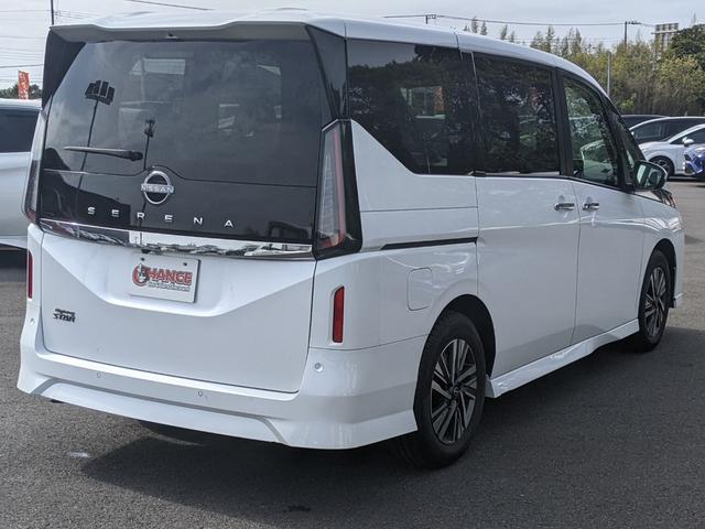 NISSAN SERENA HIGHWAY STAR V