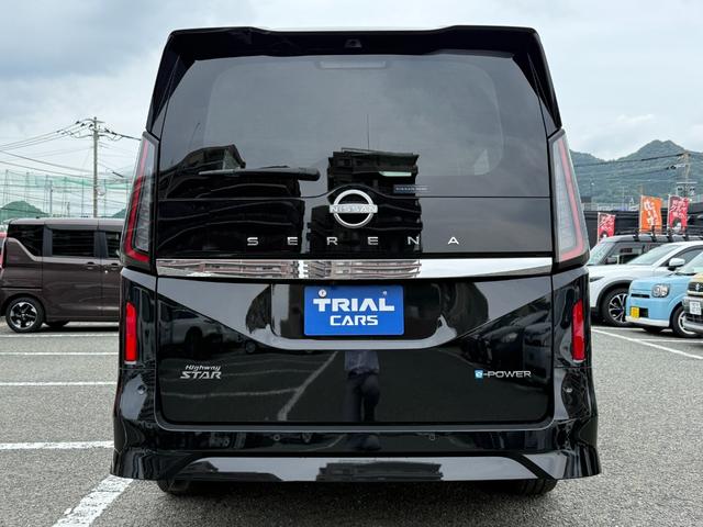 NISSAN SERENA E-POWER HIGHWAY STAR V