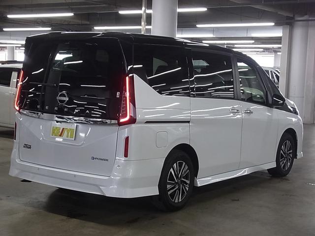 NISSAN SERENA E-POWER HIGHWAY STAR V