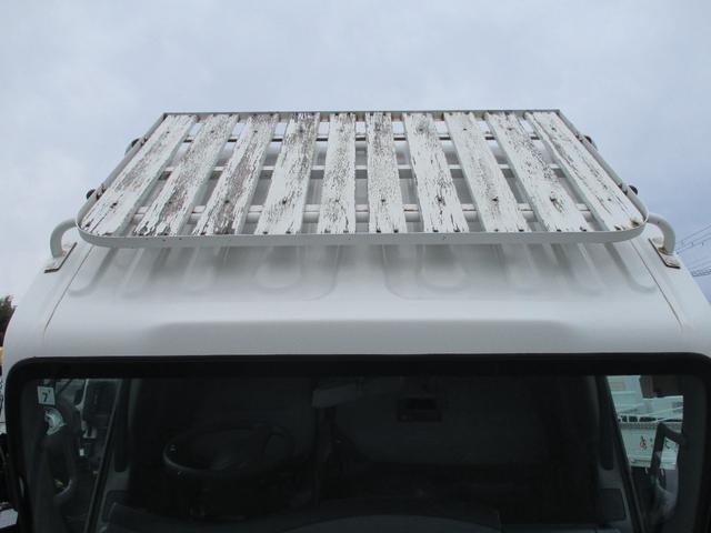 ISUZU ELF TRUCK