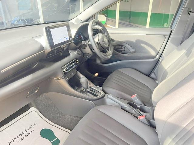 TOYOTA YARIS HYBRID G