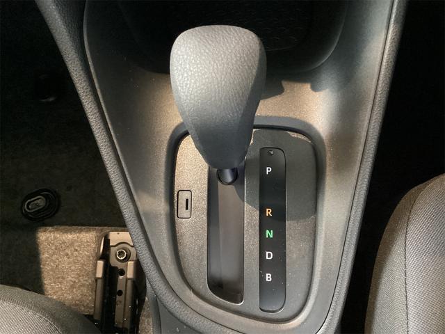 TOYOTA YARIS X