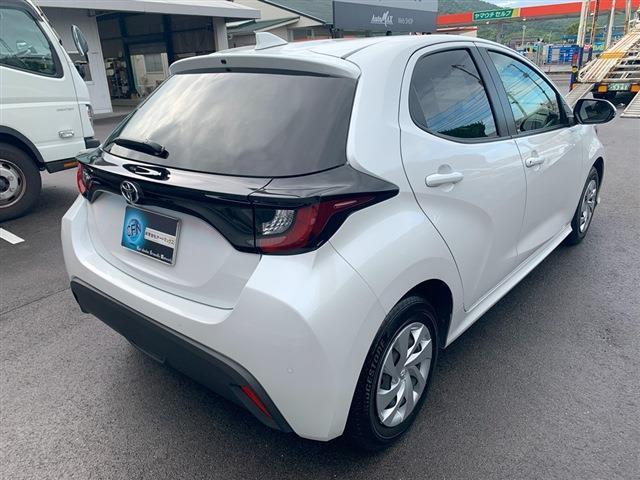 TOYOTA YARIS X