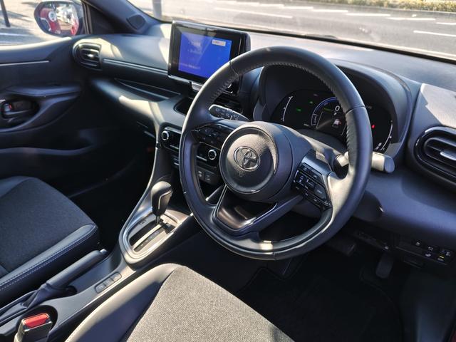 TOYOTA YARIS HYBRID Z