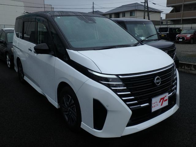 NISSAN SERENA E-POWER HIGHWAY STAR V