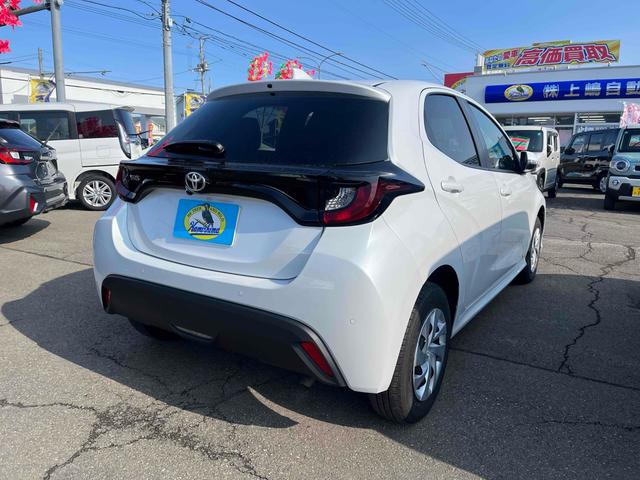 TOYOTA YARIS X