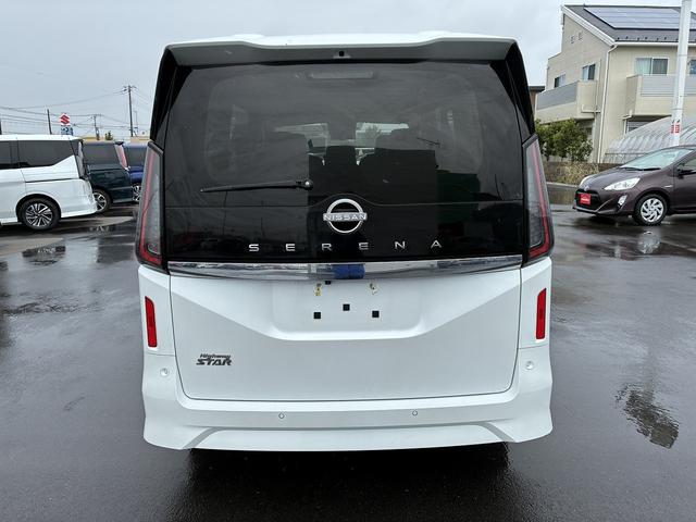 NISSAN SERENA HIGHWAY STAR V