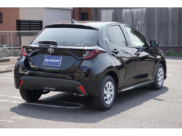 TOYOTA YARIS X