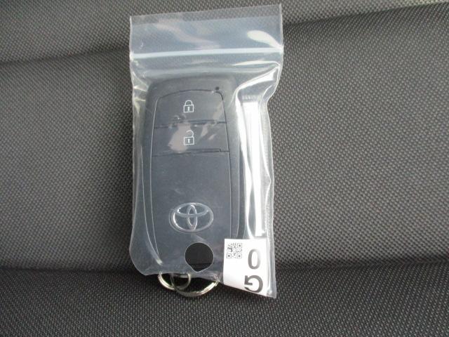 TOYOTA YARIS X