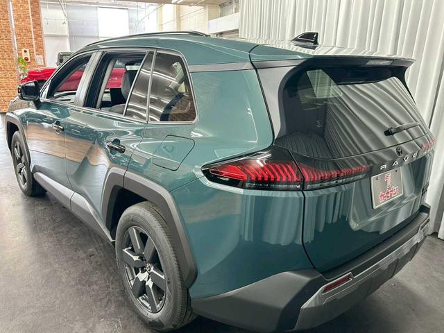 TOYOTA RAV4 ADVENTURE