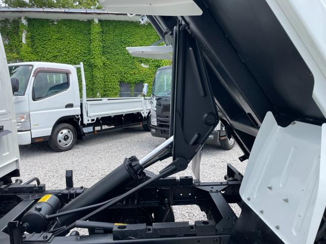 ISUZU ELF TRUCK DOUBLE CAB FULLFLATLOW DUMP