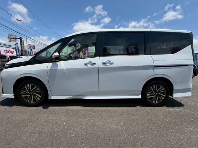 NISSAN SERENA E-POWER HIGHWAY STAR V