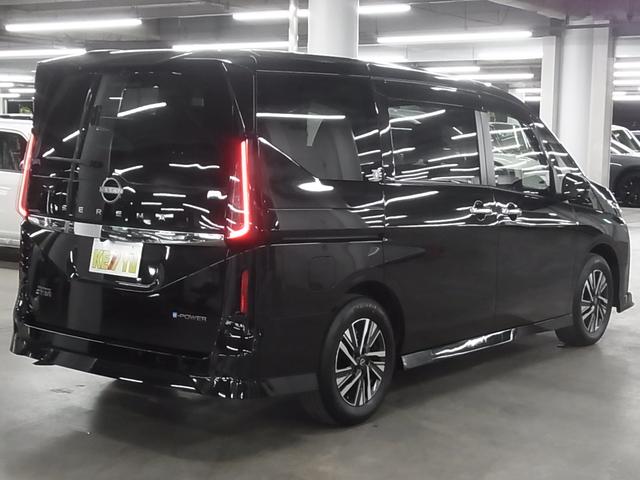 NISSAN SERENA E-POWER HIGHWAY STAR V