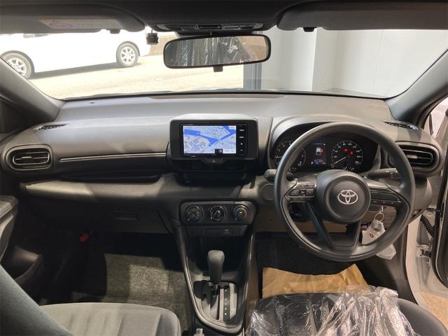 TOYOTA YARIS X