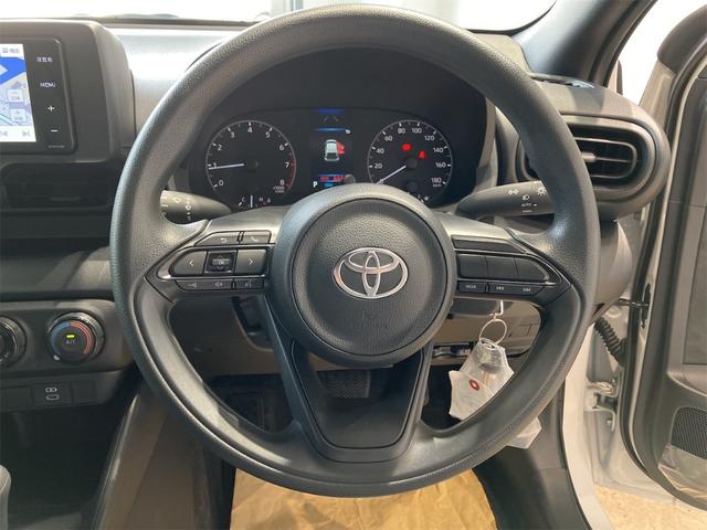 TOYOTA YARIS X